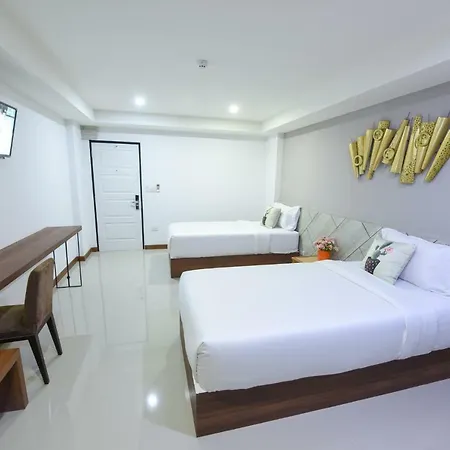 Wish Hotel Ubon Убонратчатхани Экстерьер фото